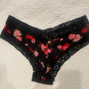 Victoria's Secret Printed panty with lace